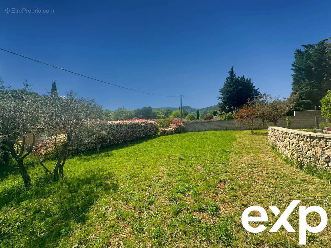 Maison à SAINT-MAXIMIN-LA-SAINTE-BAUME