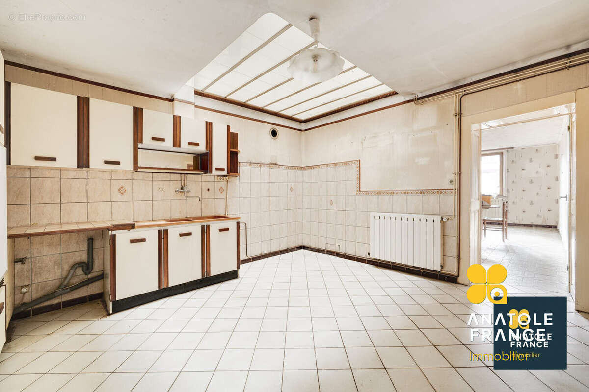 Maison à CREVIC