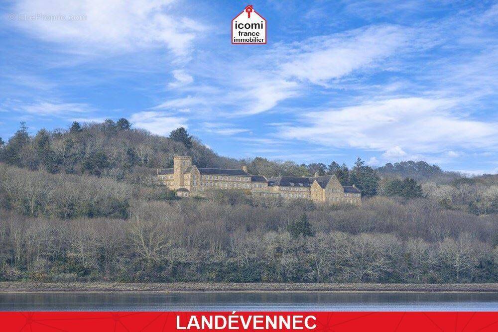 Maison à LANDEVENNEC