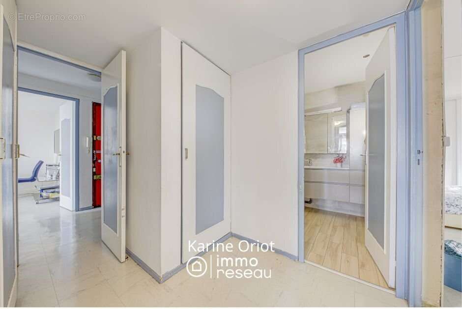 Appartement à VILLENEUVE-LA-GARENNE