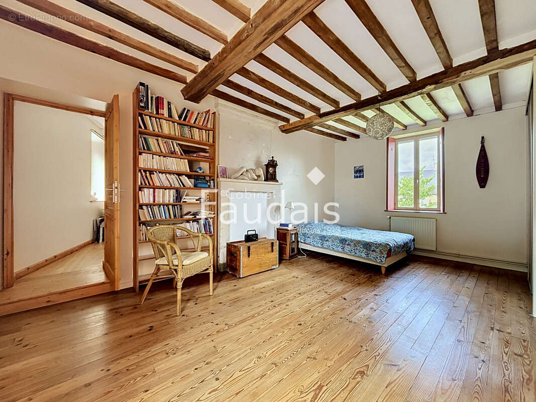 Maison à EVRECY