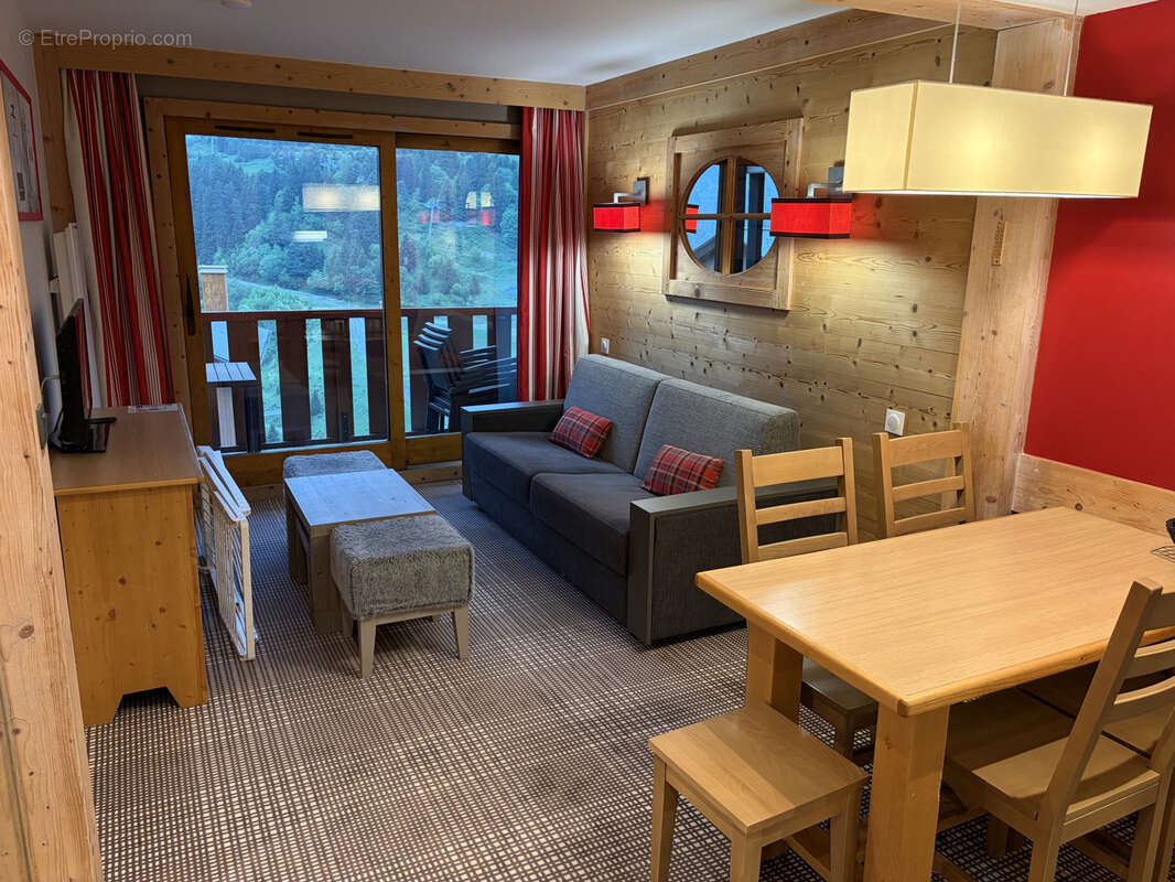 Appartement à LES ALLUES