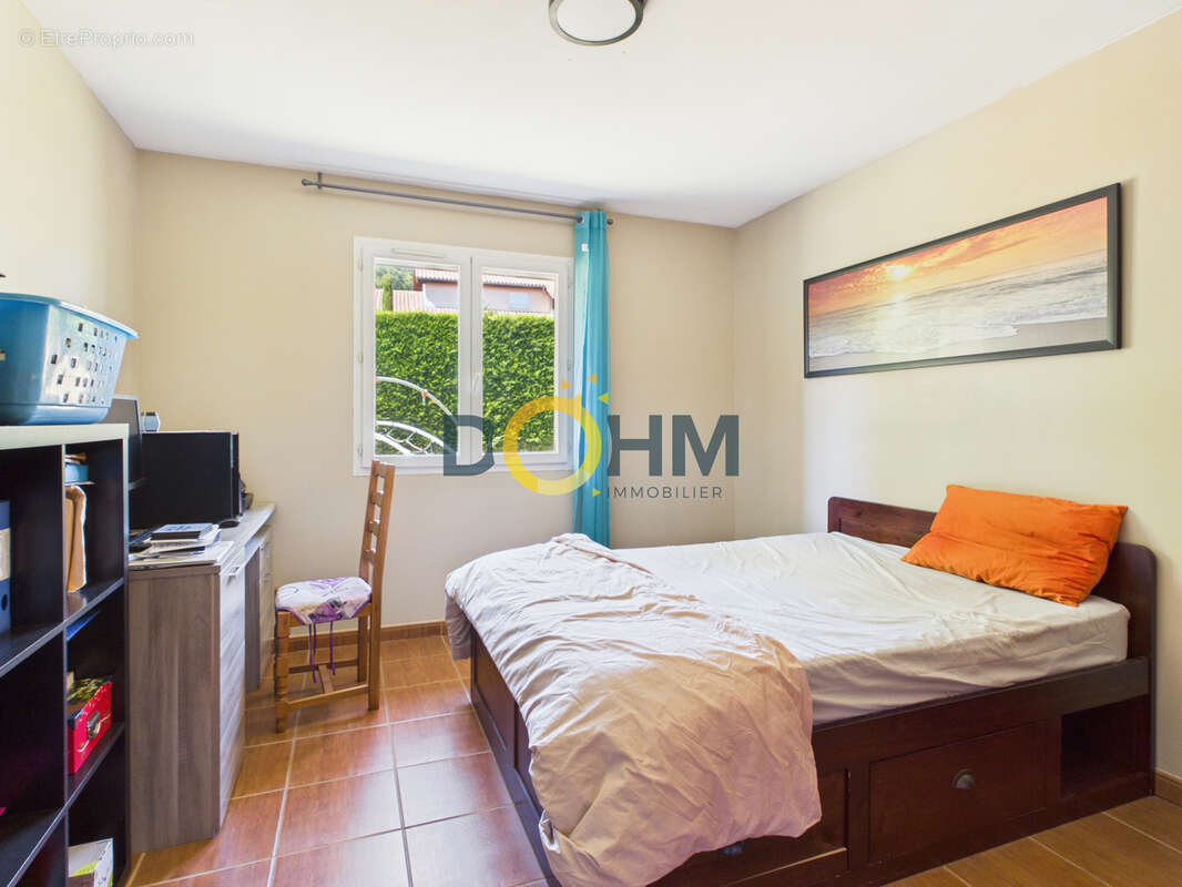 Maison 98 m² à Cessieu  - photo 8