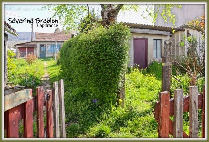 Maison à CHABRELOCHE