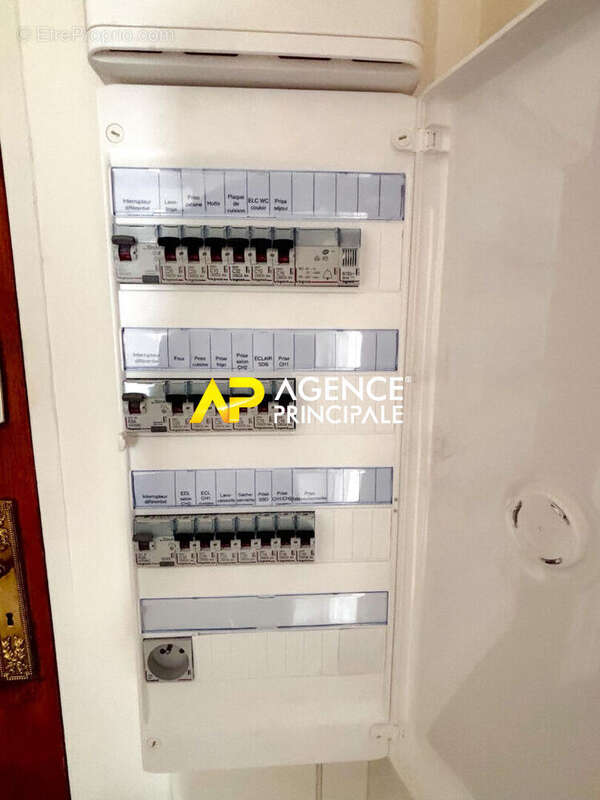 Appartement à SARTROUVILLE