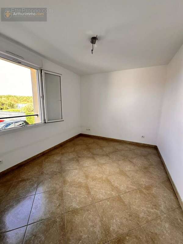 Appartement à BOUSSE