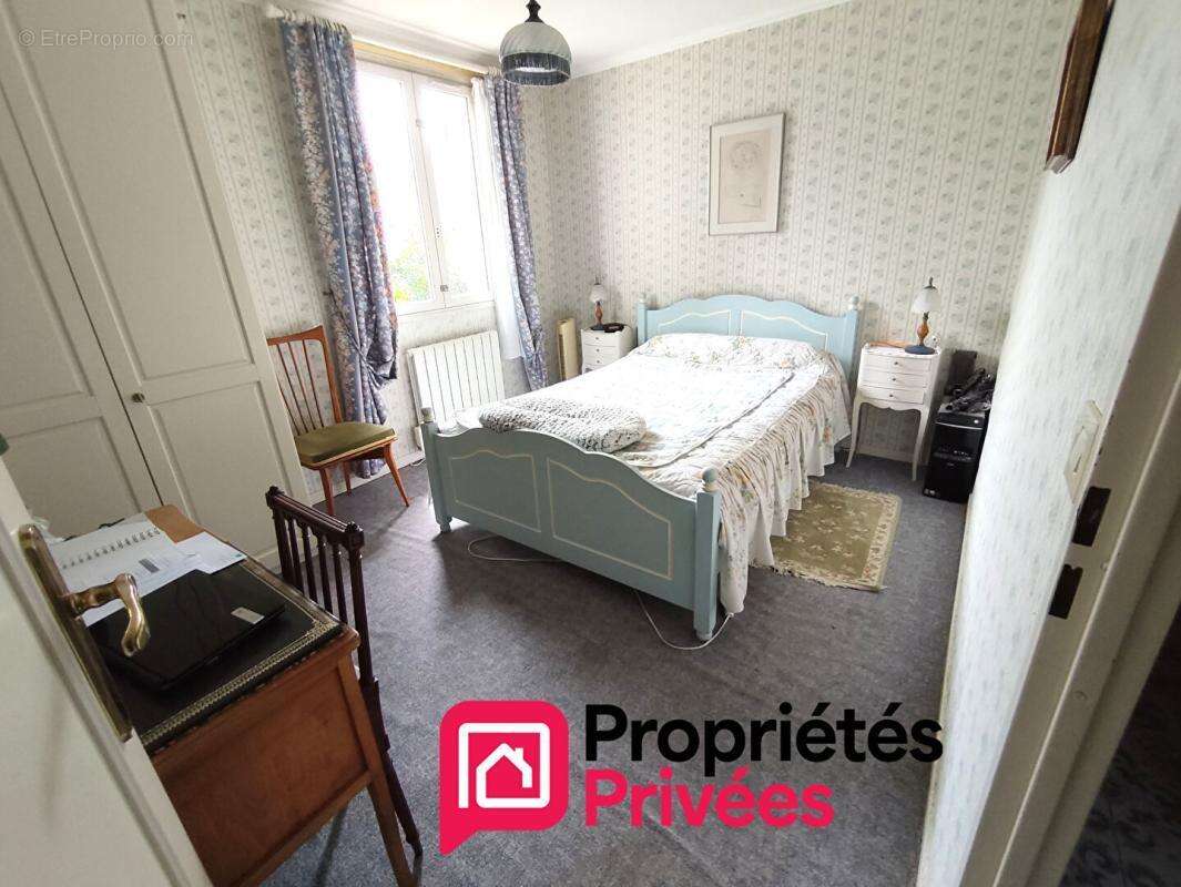 Maison à PIERRES