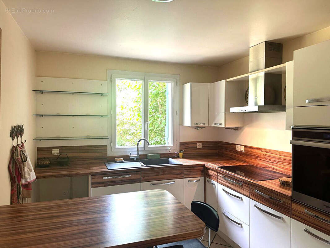Maison 6 pieces / 4 chambres sarcelles village - photo 5
