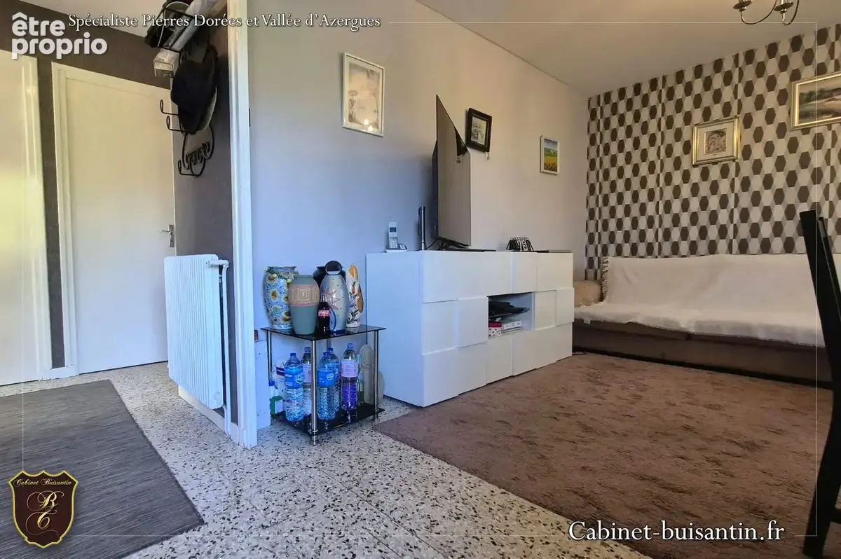 Maison avec terrasse et jardin arboré - photo 11