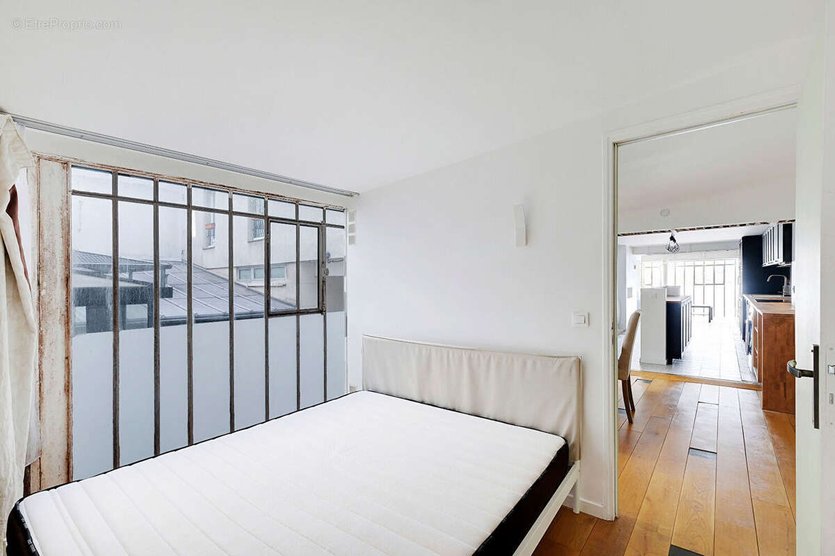 Appartement à PARIS-11E