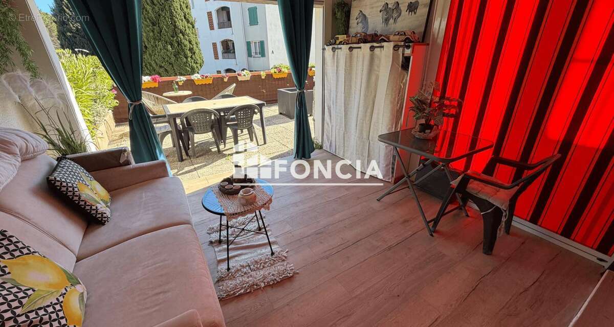 Appartement à HYERES