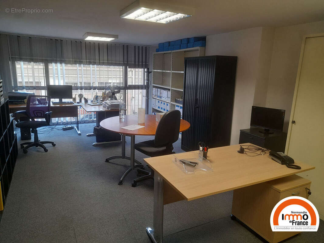 Local commercial Rouen 55 m2 - photo 3