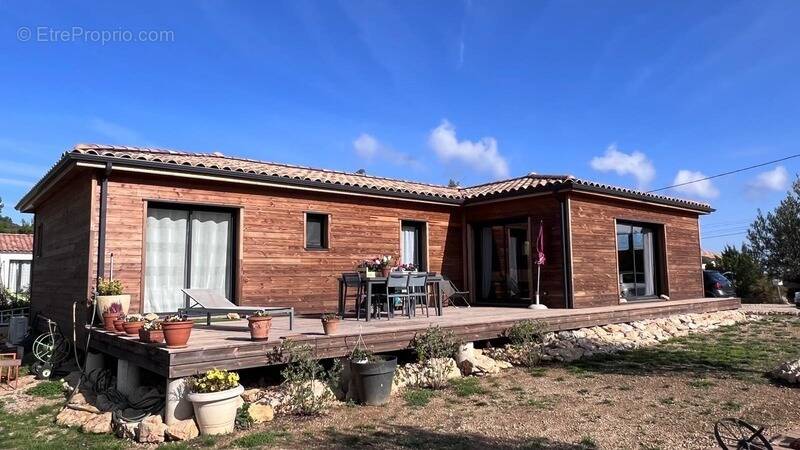 Maison à PLAN-D'AUPS-SAINTE-BAUME