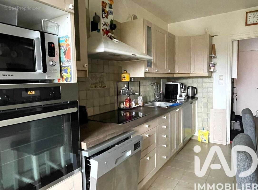 Photo 3 - Appartement à RIS-ORANGIS