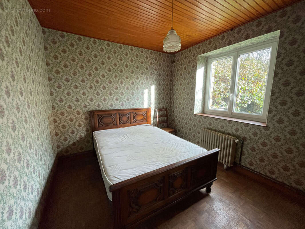 Maison à LE TRONCHET