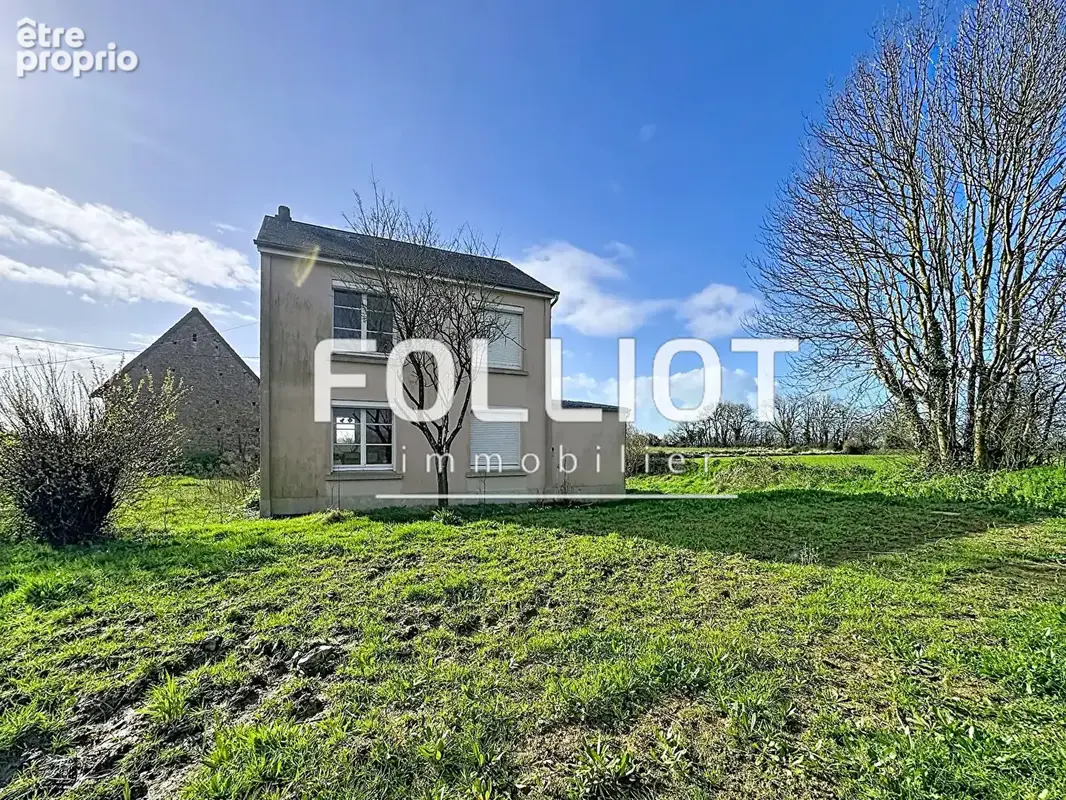 A VENDRE Maison à vendre à Heugueville sur Sienne - 5 pièces, 4 chambres, travaux à prévoir - photo 12