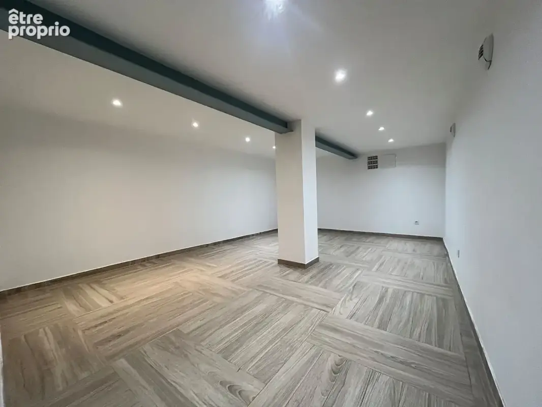 Local commercial à vendre à Vidauban - Réf. V2032 - photo 5