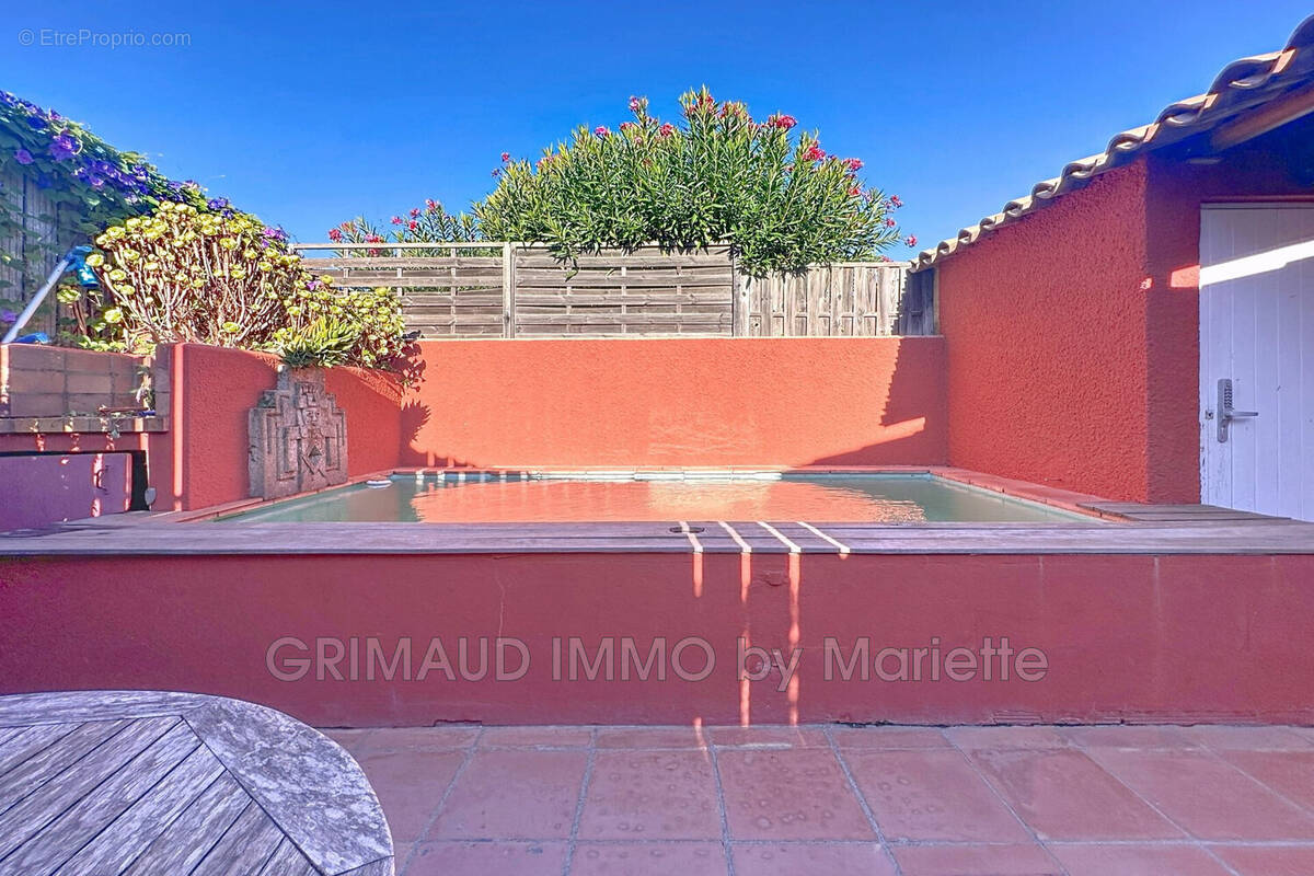 Maison à GRIMAUD