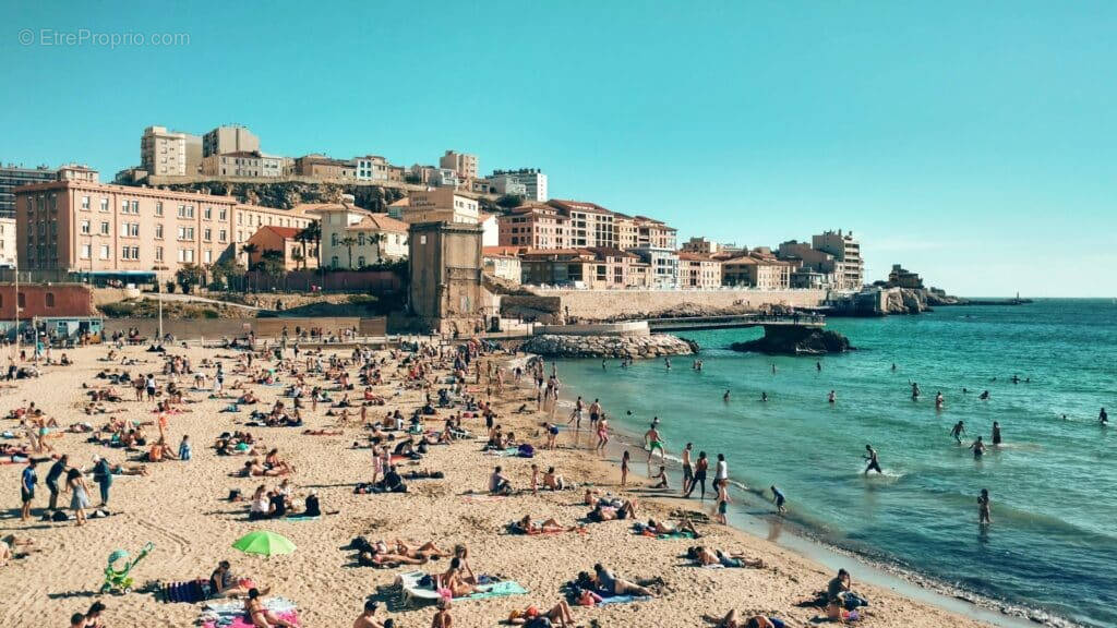 Appartement à MARSEILLE-7E
