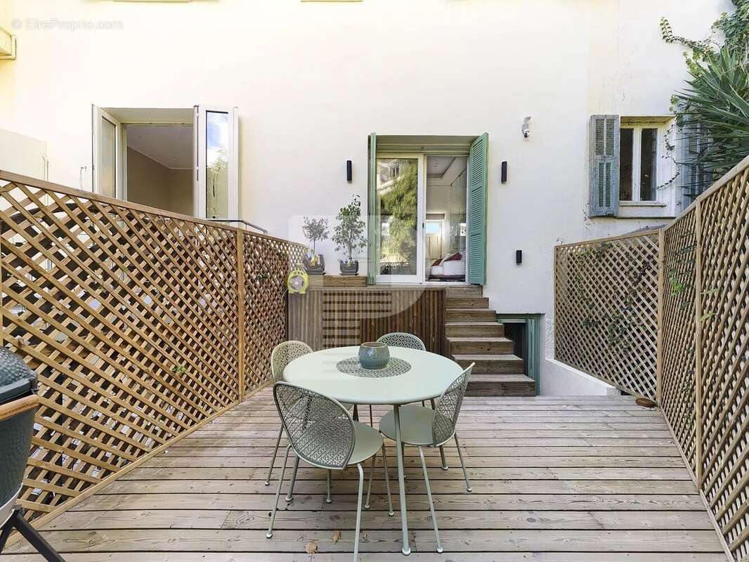 Maison à SAINT-JEAN-CAP-FERRAT