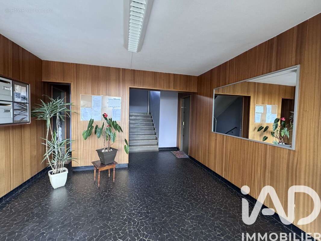 Photo 8 - Appartement à SAINT-GRATIEN