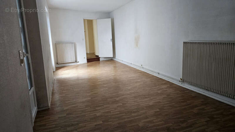 Maison à CHATEAU-DU-LOIR