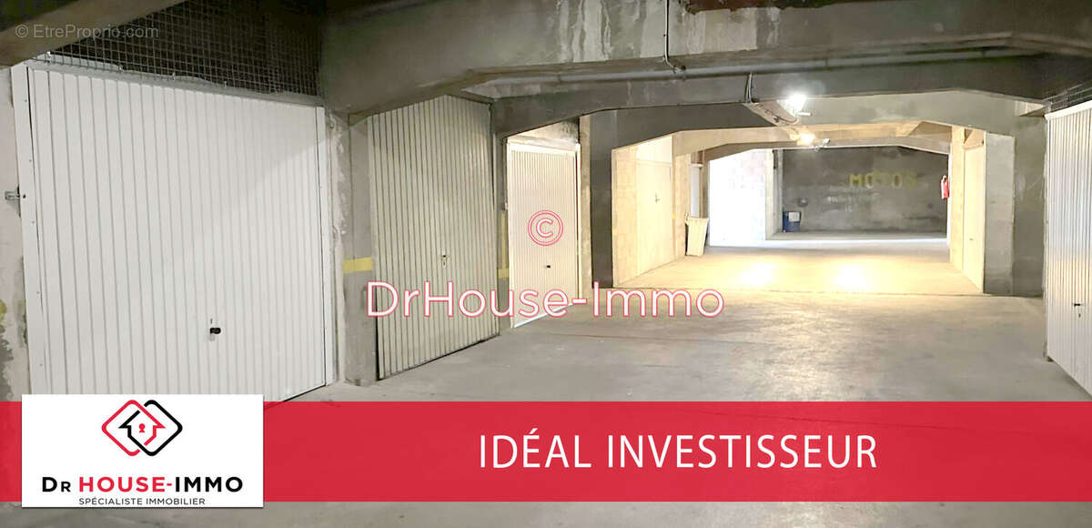 Parking à MARSEILLE-14E