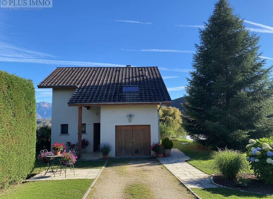 Maison 114 m² à Cruseilles  - photo 2
