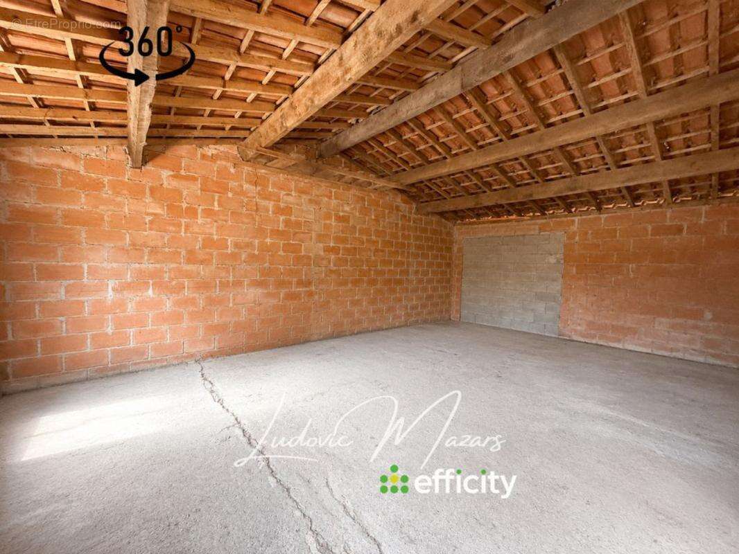 Maison 215 m² à Moissac  - photo 18
