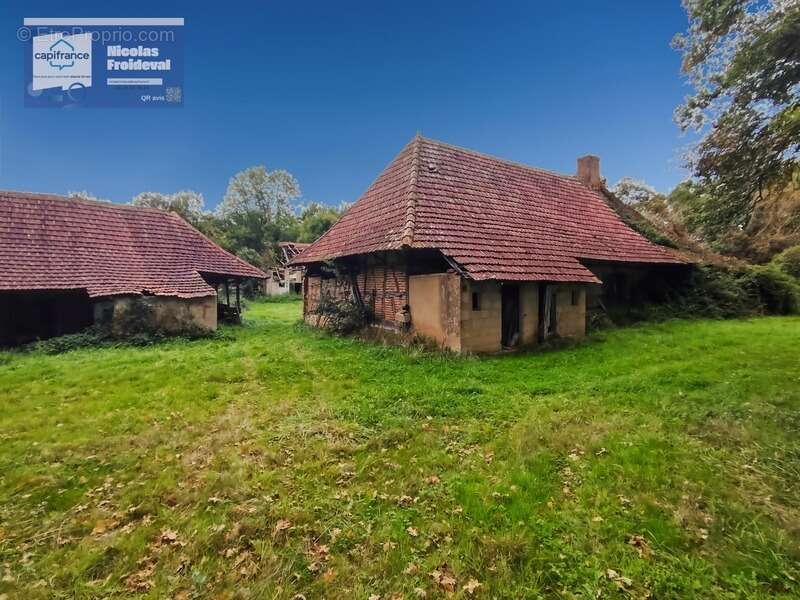 Maison à vendre 5 pièces SAVIGNY SUR SEILLE (71) - photo 12