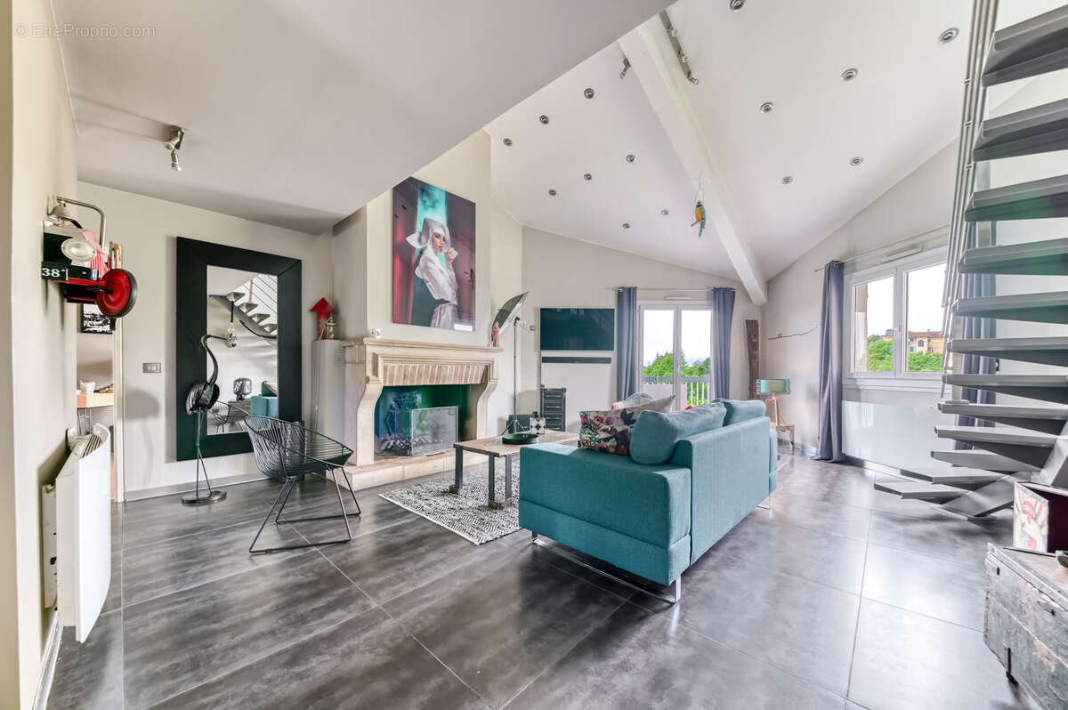 Appartement à SAINT-DIDIER-AU-MONT-D'OR