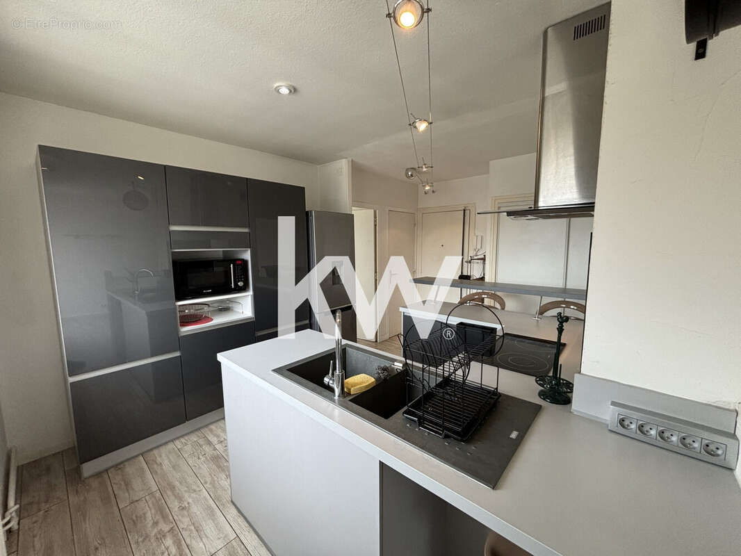 Appartement à SAINT-ETIENNE