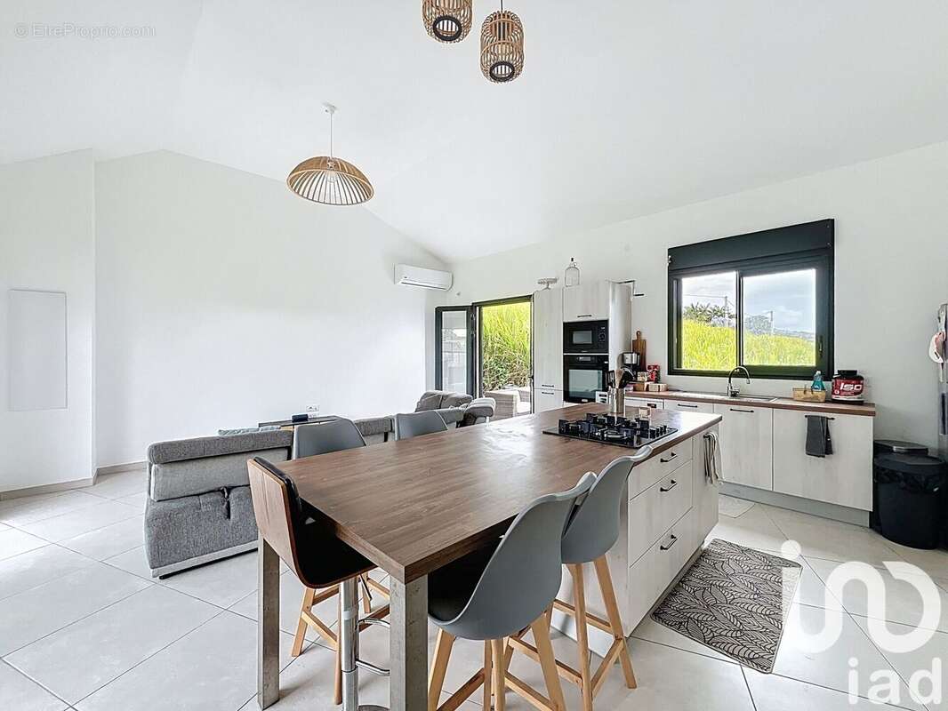 Photo 3 - Maison à SAINT-PIERRE