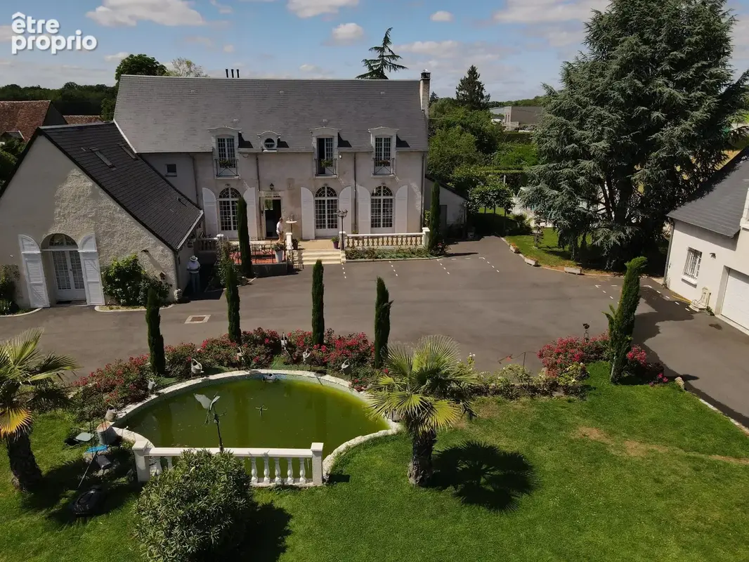 Maison 9 pièces 320 m² à vendre à Charentilly (37390) - photo 3