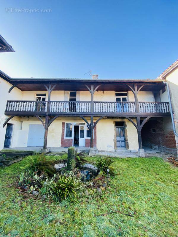 Maison à CAZERES-SUR-L'ADOUR