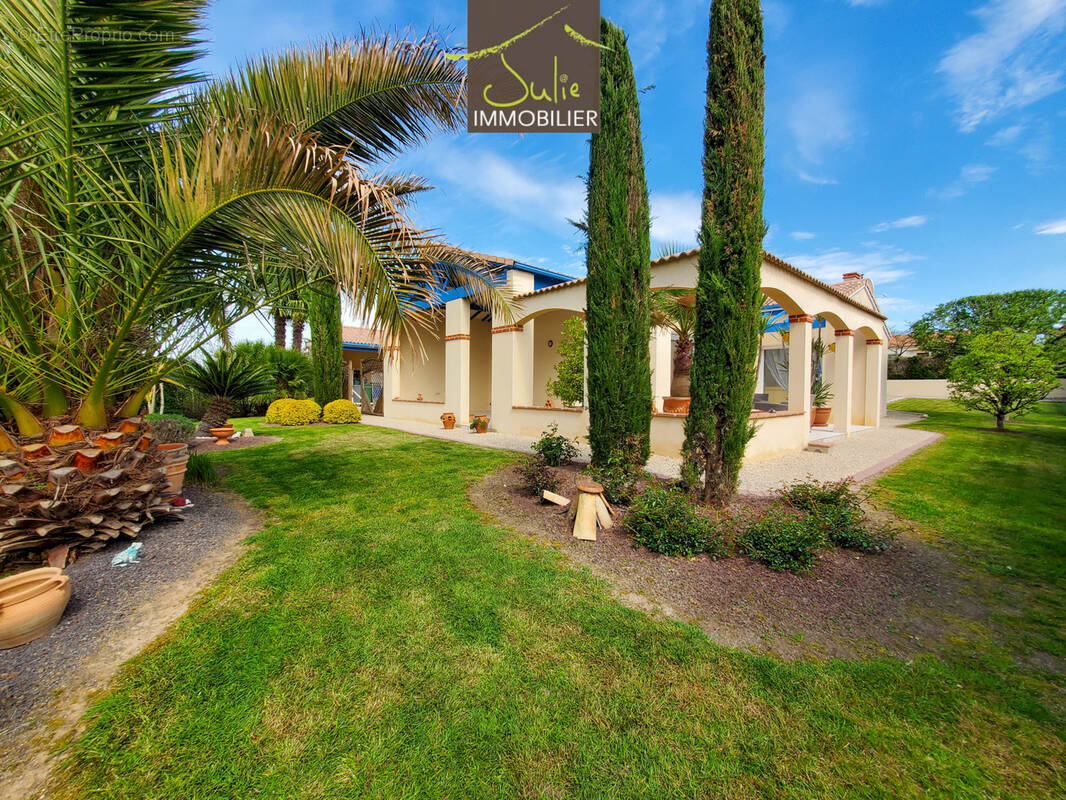 Maison à LA CHAPELLE-SAINT-LAURENT