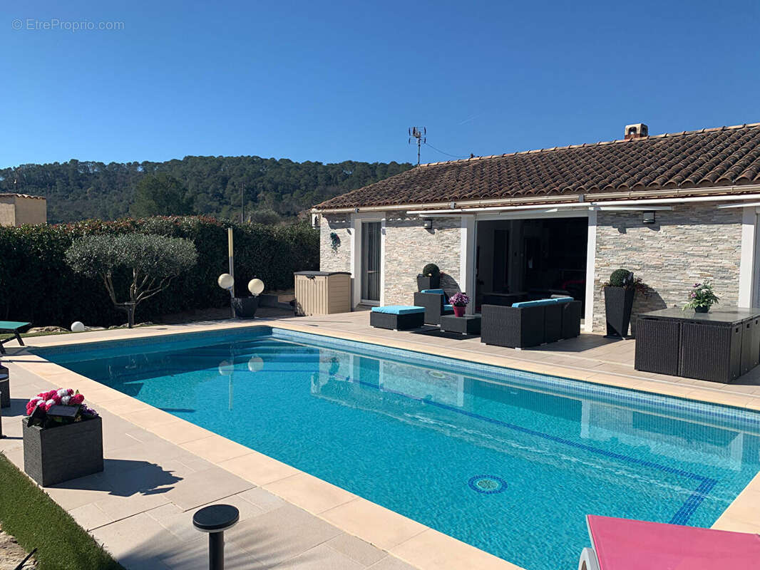 Maison à TARADEAU