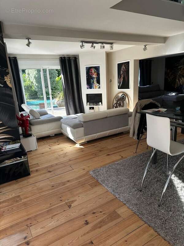 Maison à MOUGUERRE