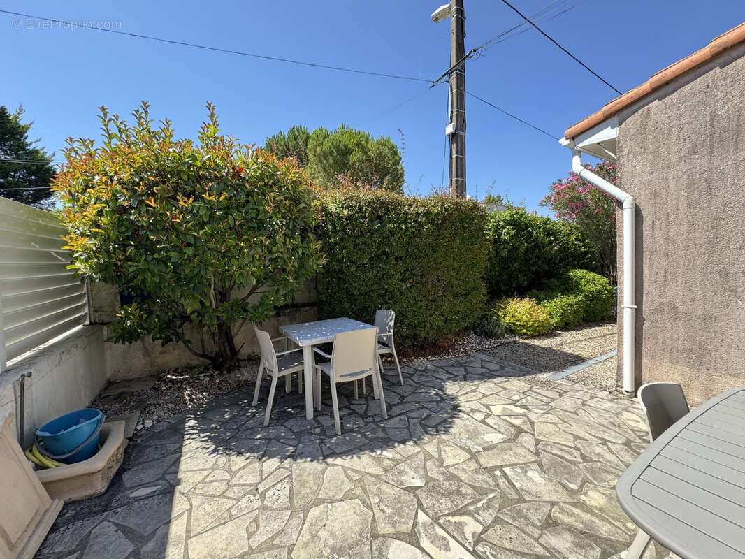 Maison à MESCHERS-SUR-GIRONDE