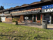 Commerce à LES PENNES-MIRABEAU