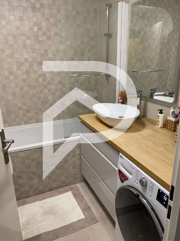 Appartement à SAINT-GRATIEN