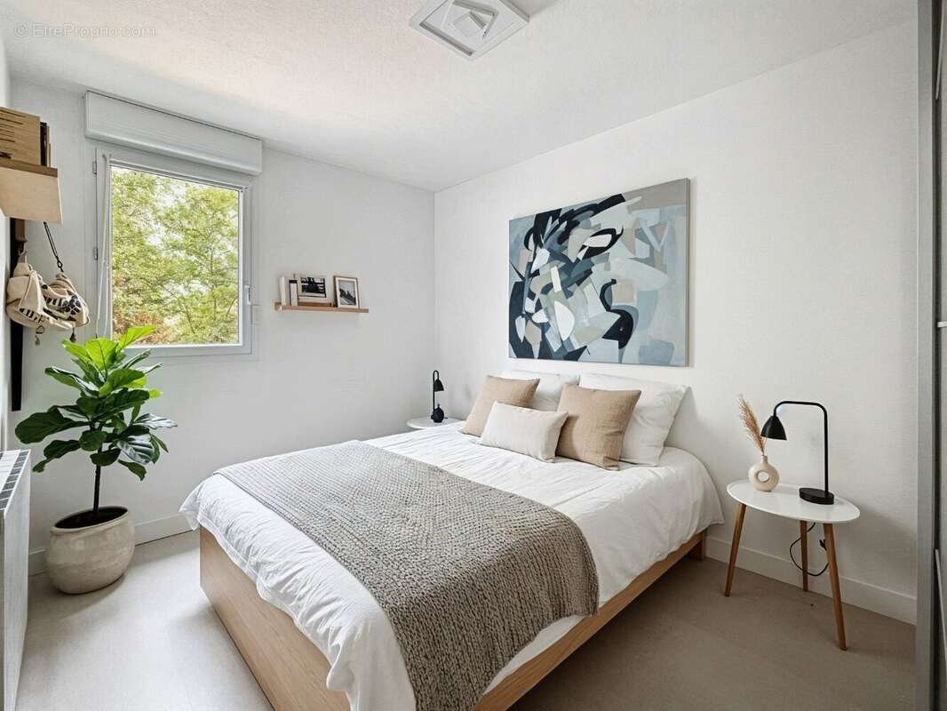 Appartement à LATTES