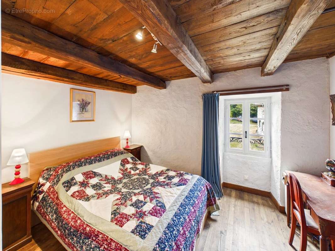 Maison en pierre  avec maison d'amis indépendante dans un hameau paisible - photo 16
