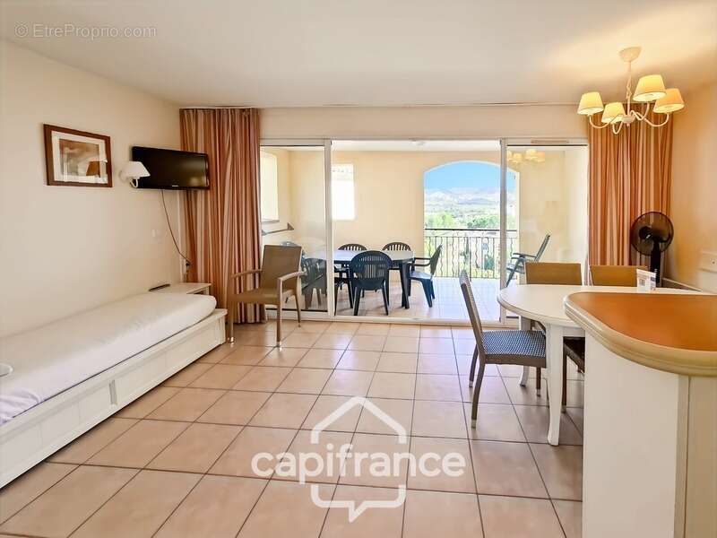 Investissement locatif appartement 3 pieces 42 m2 en angle   au 1er étage place de parking  sur le domaine de pont royal - photo 14