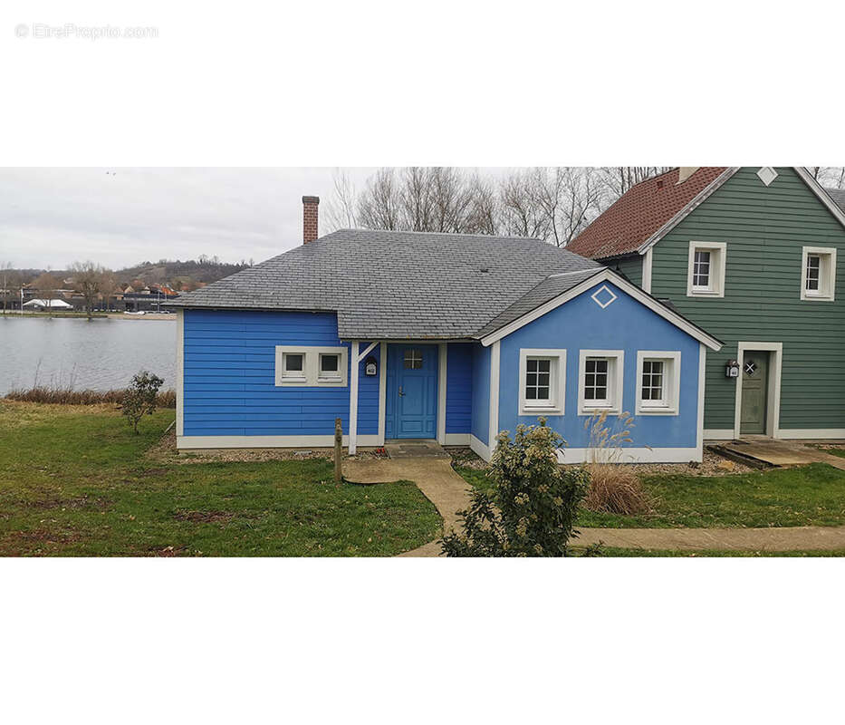 Maison à CHAMOUILLE