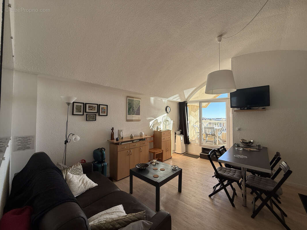 Appartement à GRUISSAN