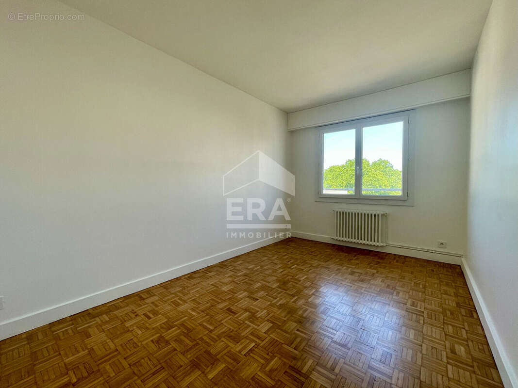 Appartement à SEVRES