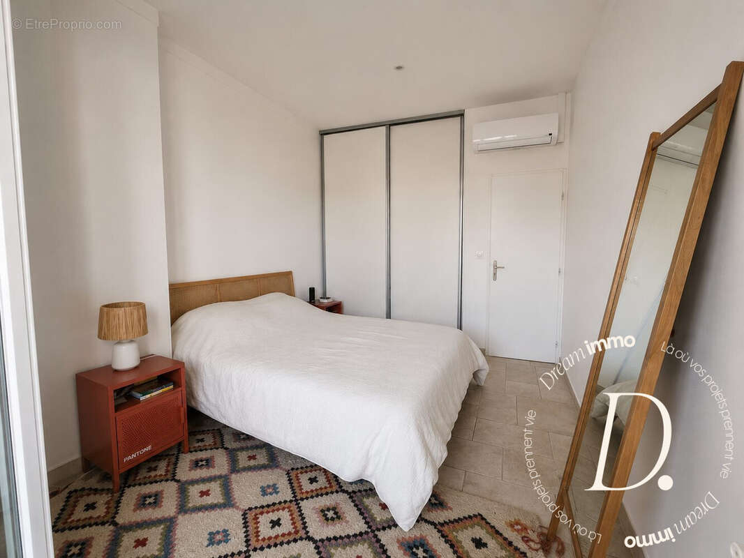 Appartement à MARSEILLE-6E