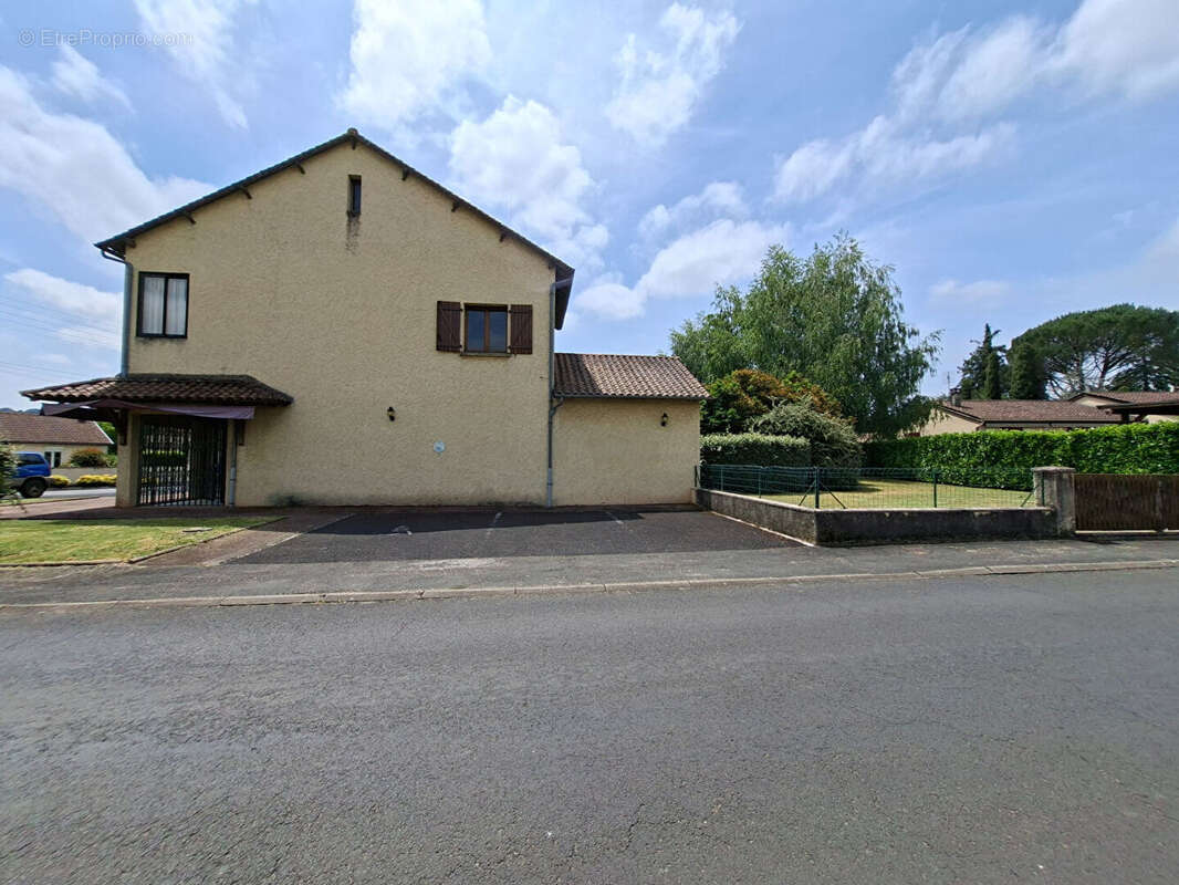 Maison de ville à fort potentiel ? Biars-sur-Cère - photo 12