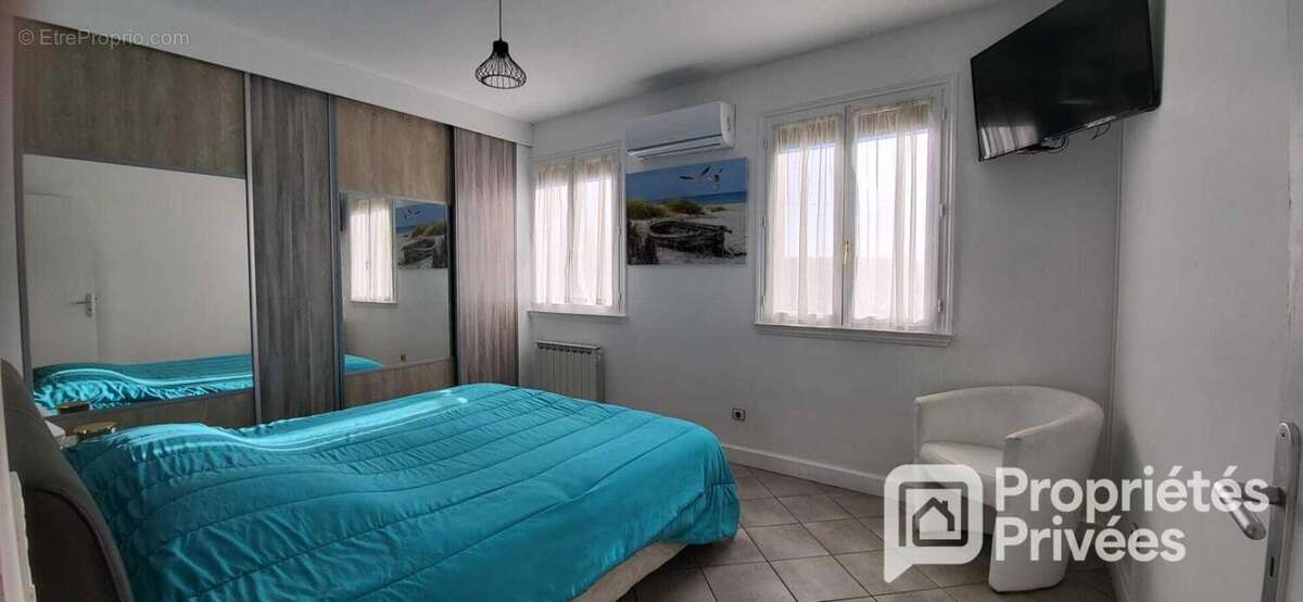 Grande maison traditionnelle et dépendances - photo 6